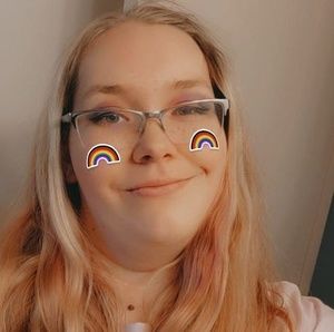 Meet your Posher, Rebecca